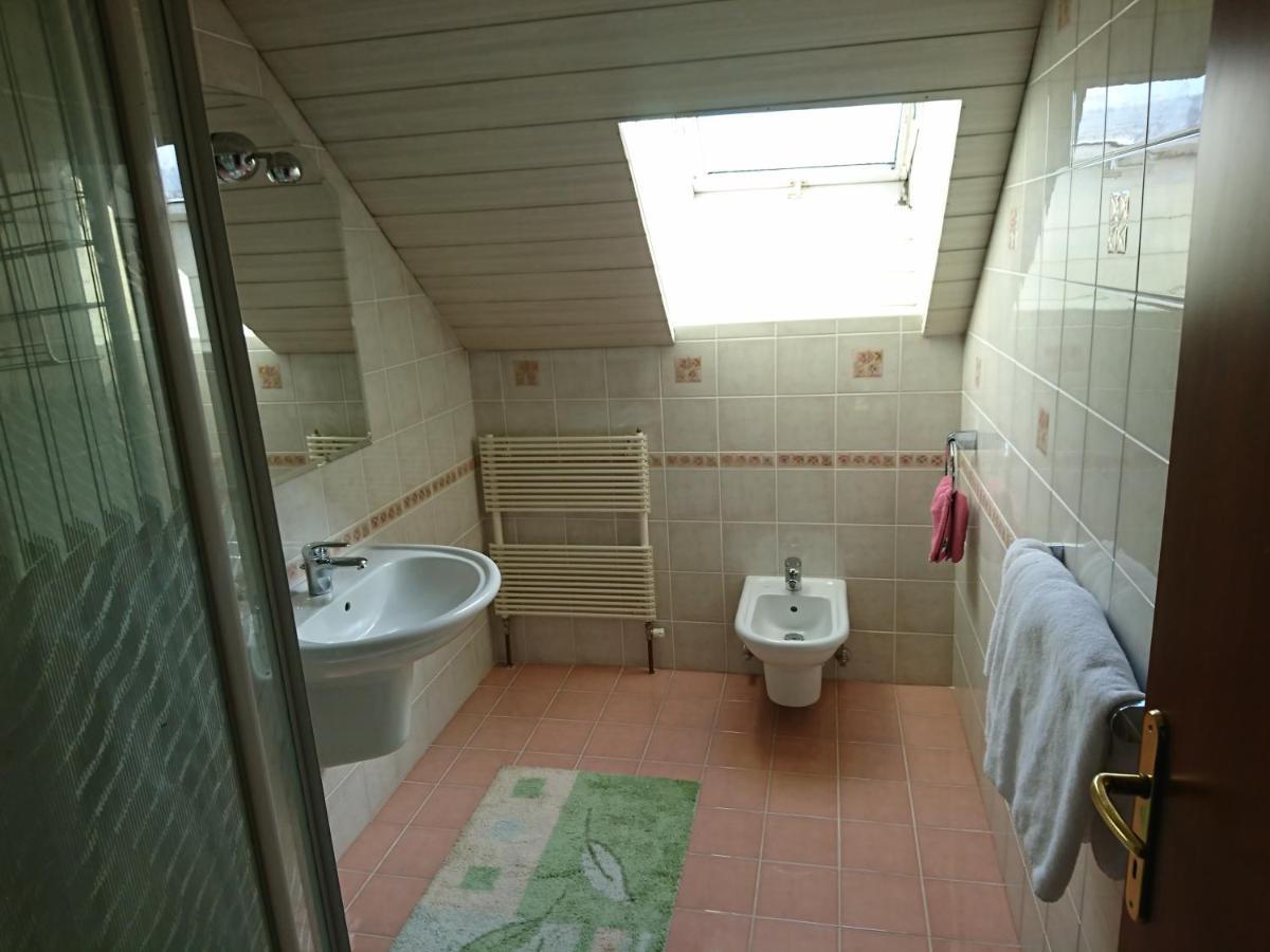 Sobe Janez Bed and Breakfast Križe Buitenkant foto
