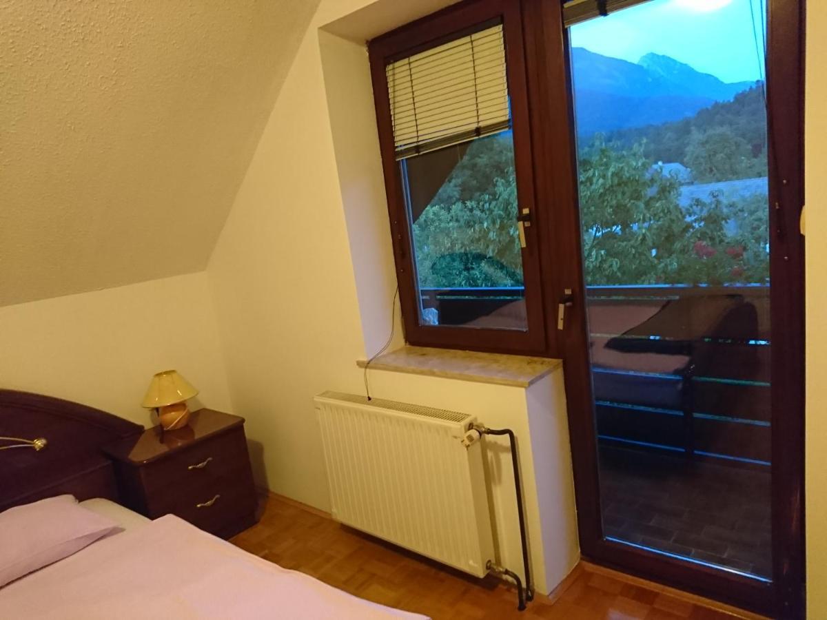 Sobe Janez Bed and Breakfast Križe Buitenkant foto