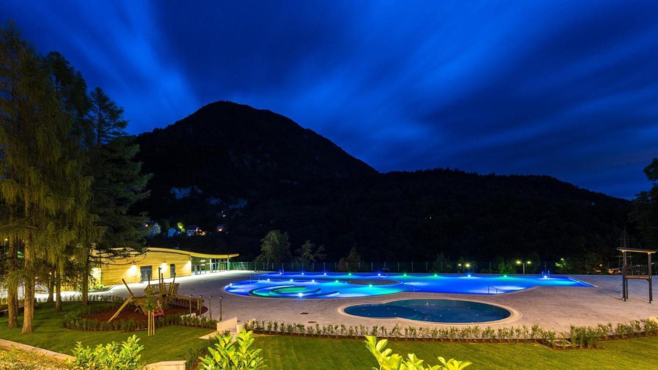 Sobe Janez Bed and Breakfast Križe Buitenkant foto