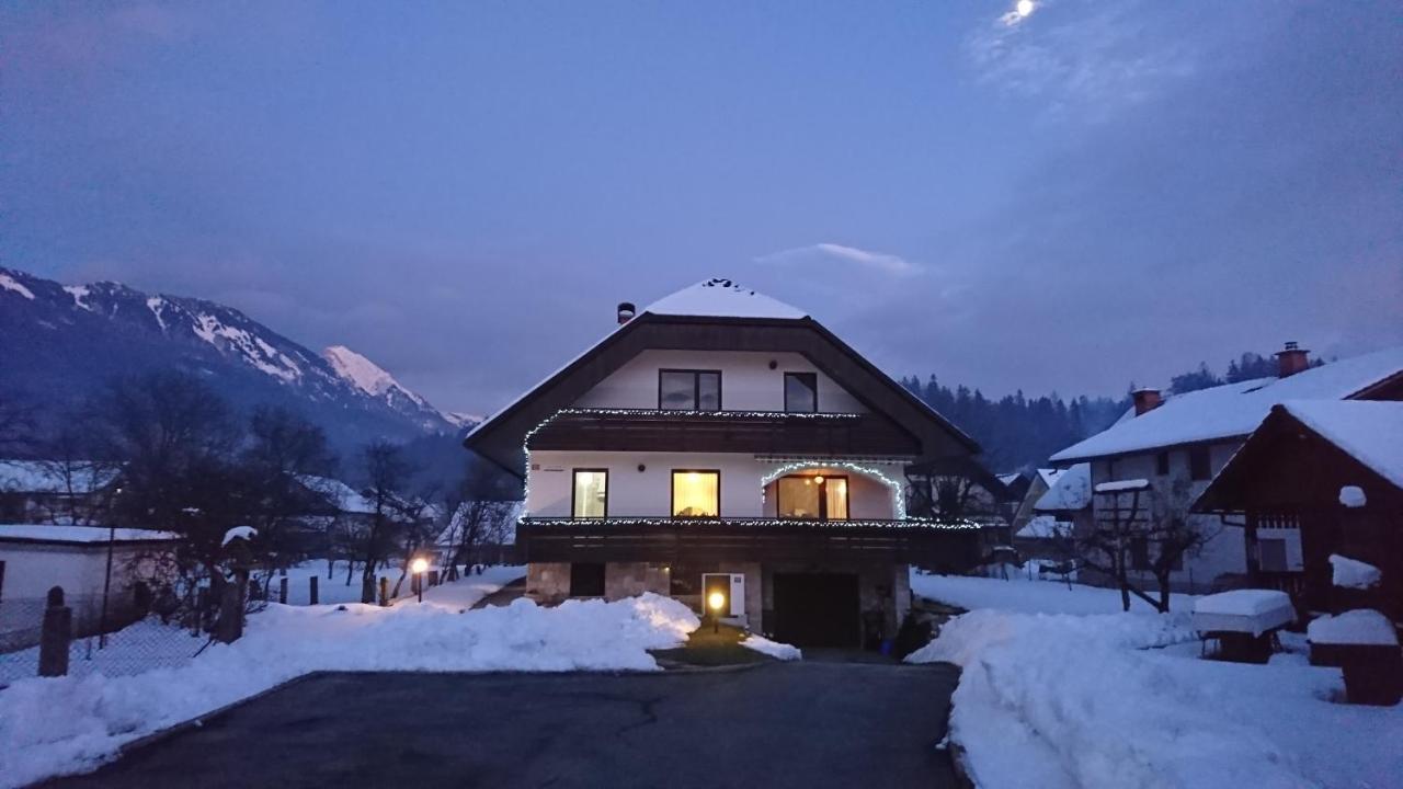 Sobe Janez Bed and Breakfast Križe Buitenkant foto